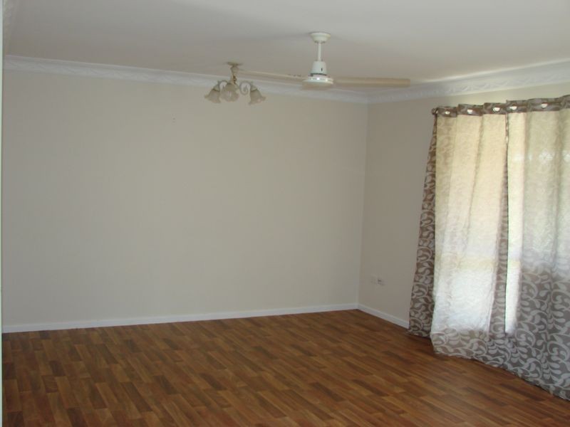 9 Hotham Cl, Parkhurst QLD 4702
