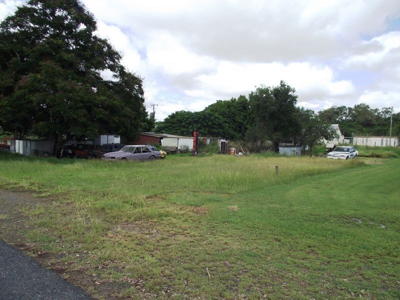 5 Main Street, Stanwell QLD 4702