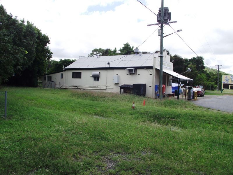 5 Main Street, Stanwell QLD 4702
