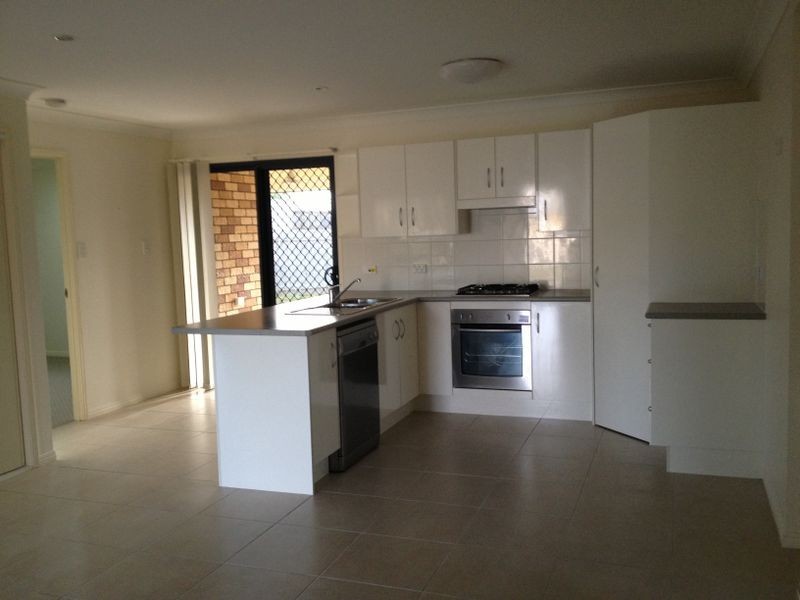 48 Riley Drive, Gracemere QLD 4702