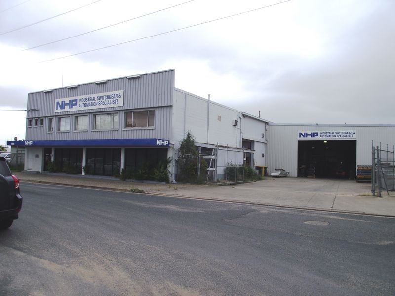 14 Robison Street, Park Avenue QLD 4701