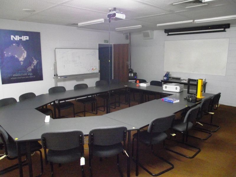 14 Robison Street, Park Avenue QLD 4701