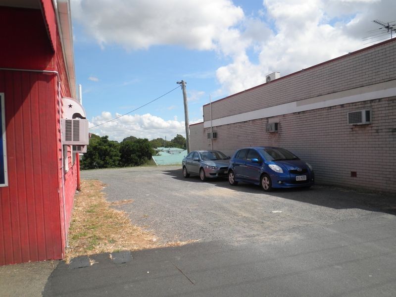 Shop 2/205 Musgrave Street, Rockhampton QLD 4700