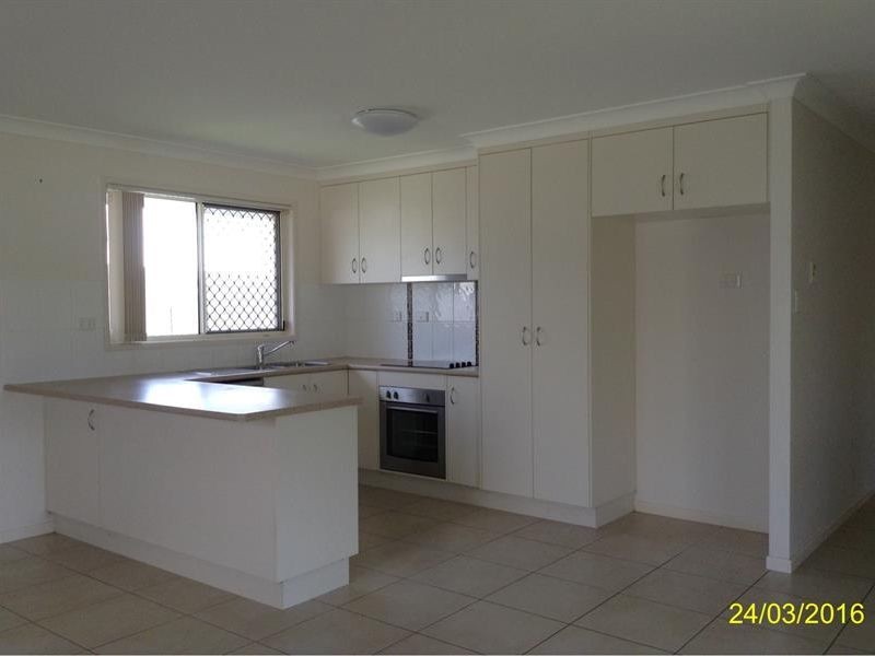 12 John Oxley Drive, Gracemere QLD 4702