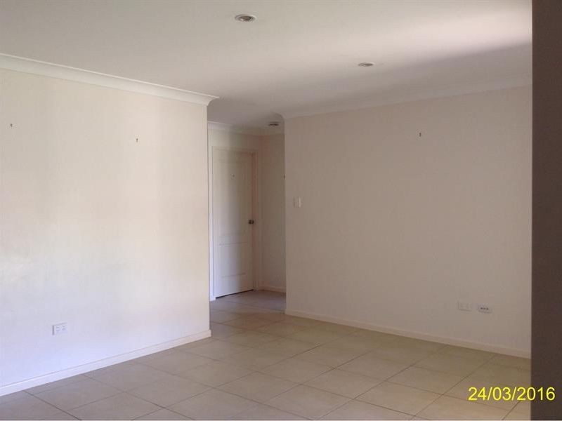 12 John Oxley Drive, Gracemere QLD 4702