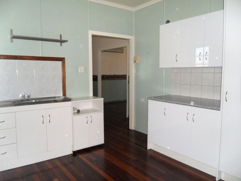 11 Normanby Terrace, The Range QLD 4700