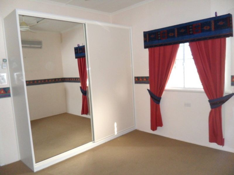 11 Normanby Terrace, The Range QLD 4700