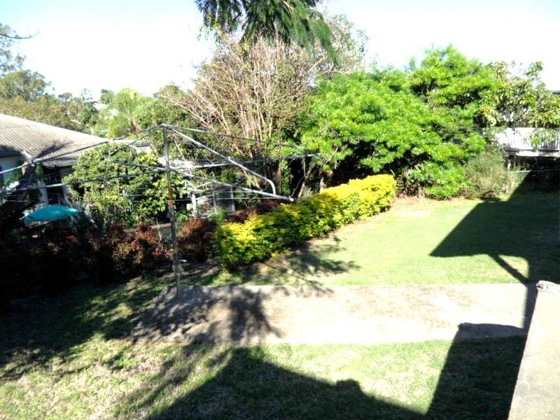 11 Normanby Terrace, The Range QLD 4700