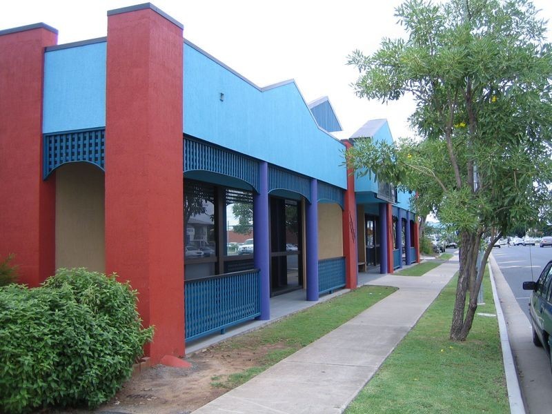 8 & 10/49 Bolsover Street, Rockhampton City QLD 4700