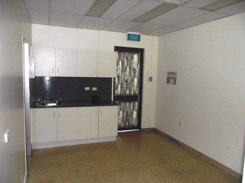 8 & 10/49 Bolsover Street, Rockhampton City QLD 4700