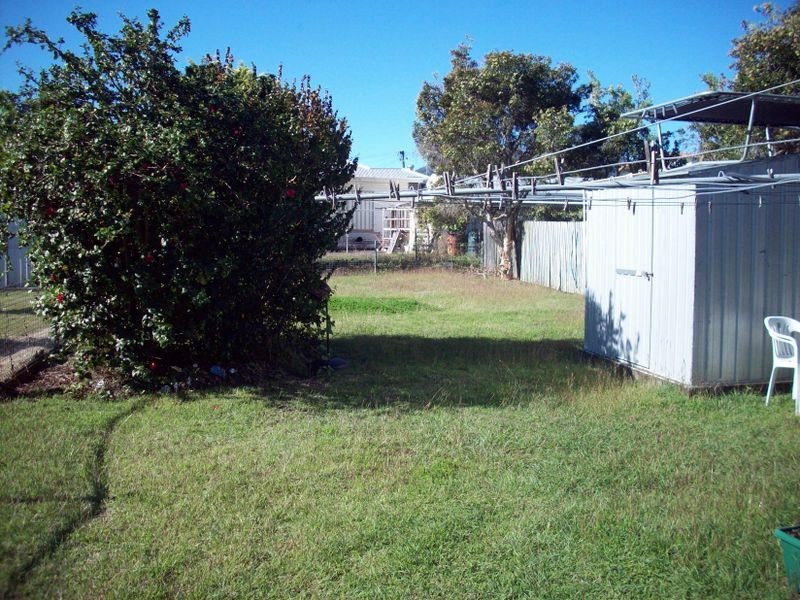 30 Twigg Street, Park Avenue QLD 4701