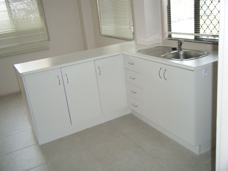 220 Hennessey Street, Koongal QLD 4701