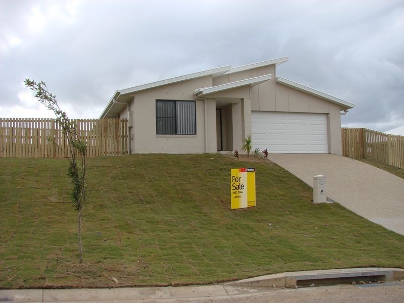 49 John Oxley Drv, Gracemere QLD 4702