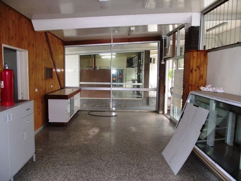 2/37 Gladstone Road, Rockhampton QLD 4700