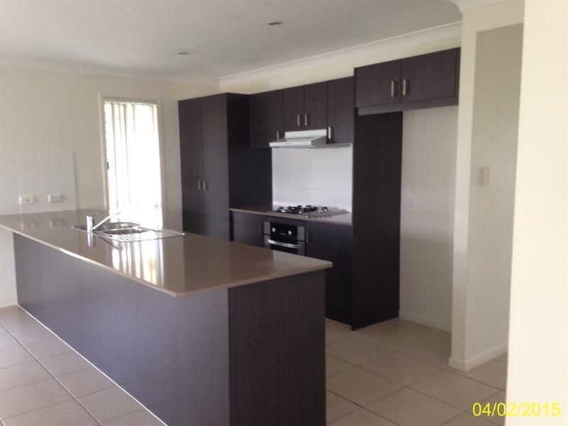 17 Tawarra Crescent, Gracemere QLD 4702