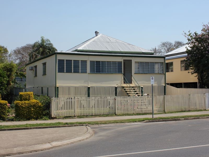 8 Campbell Street, Wandal QLD 4700