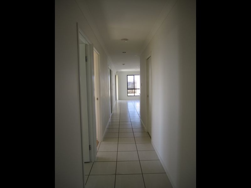 4 Maria Court, Gracemere QLD 4702