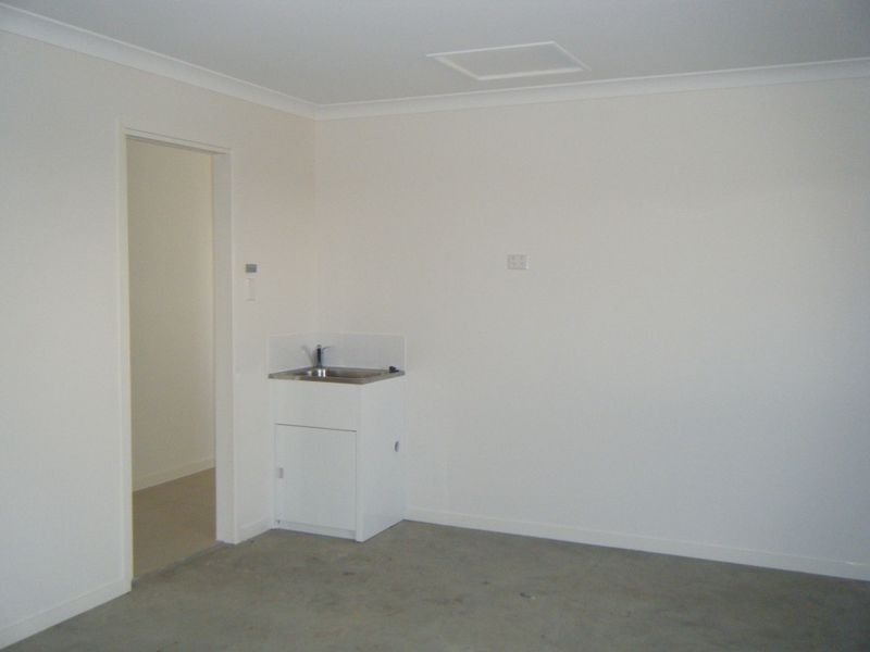 10 Angela Court, Gracemere QLD 4702