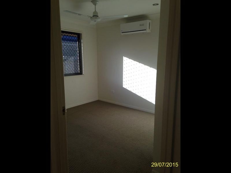 12 Owen Avenue, Gracemere QLD 4702