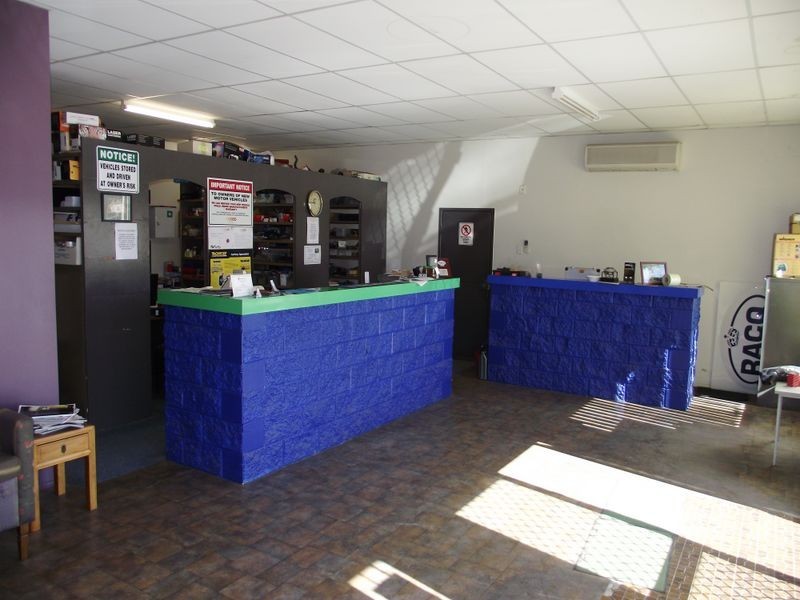 102-104 Elphinstone Street, Rockhampton QLD 4700