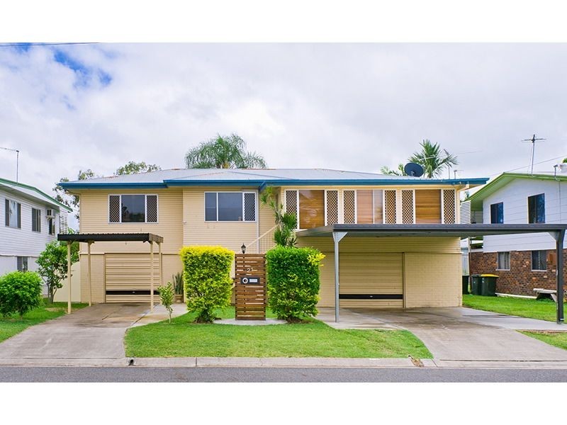 21 Churchill Street, Park Avenue QLD 4701