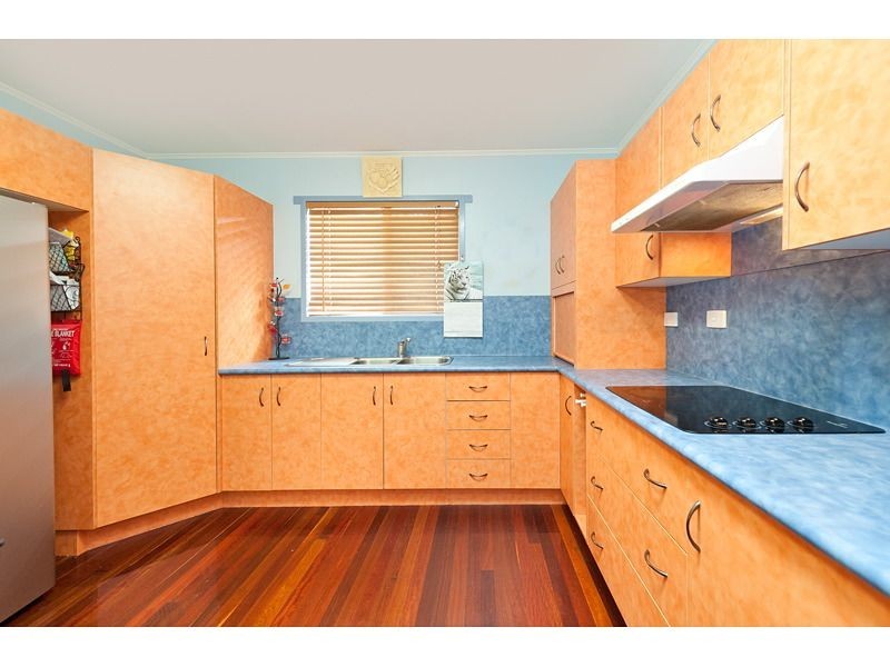 21 Churchill Street, Park Avenue QLD 4701