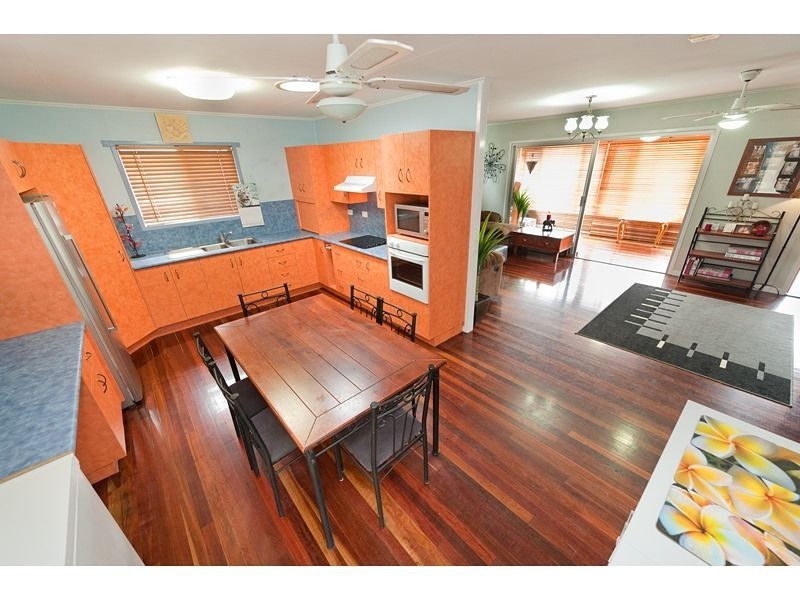 21 Churchill Street, Park Avenue QLD 4701