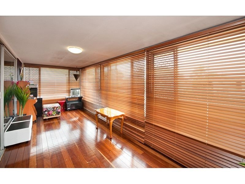 21 Churchill Street, Park Avenue QLD 4701