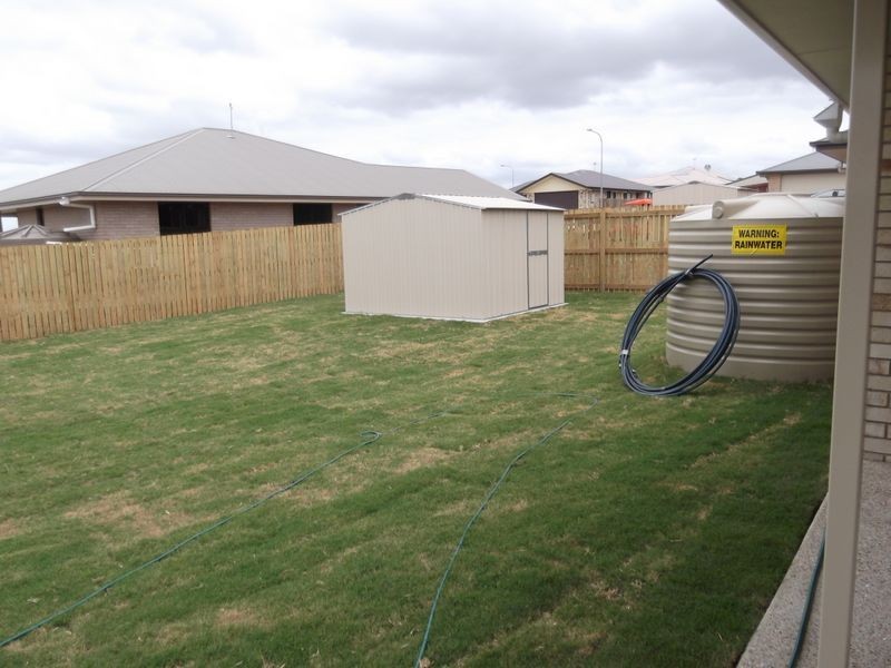 13 Thomas Street, Gracemere QLD 4702