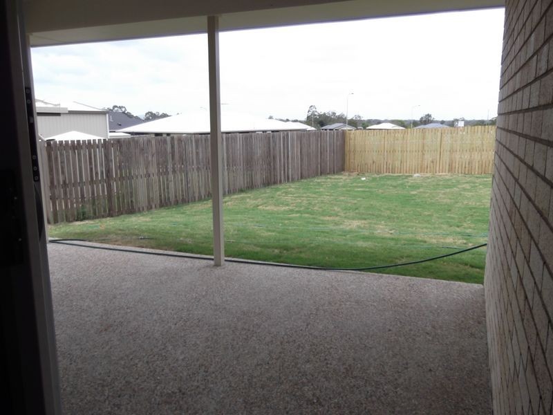 13 Thomas Street, Gracemere QLD 4702