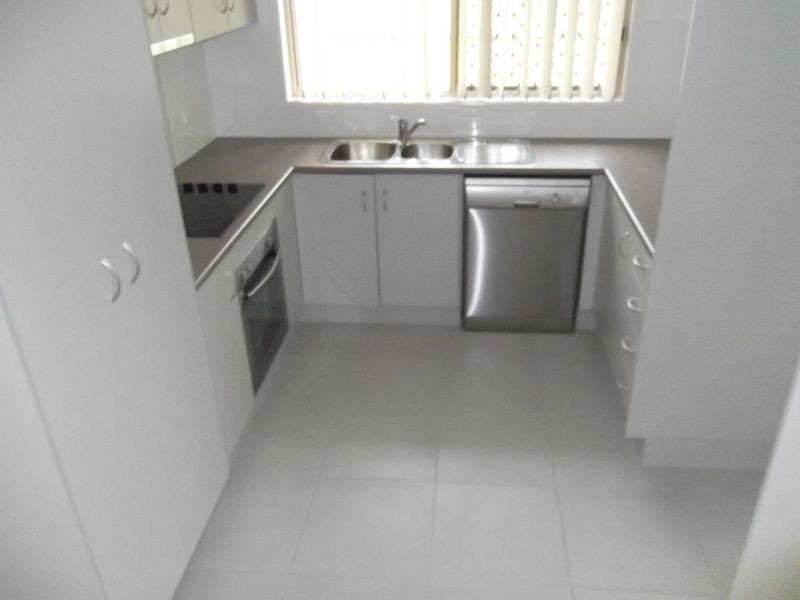 19 Justin Street, Gracemere QLD 4702