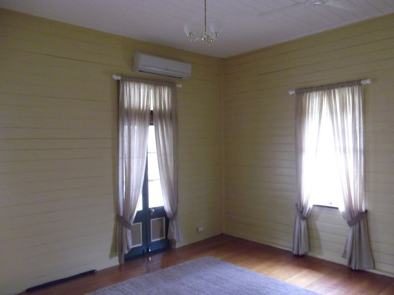 22 Glencoe Street, The Range QLD 4700