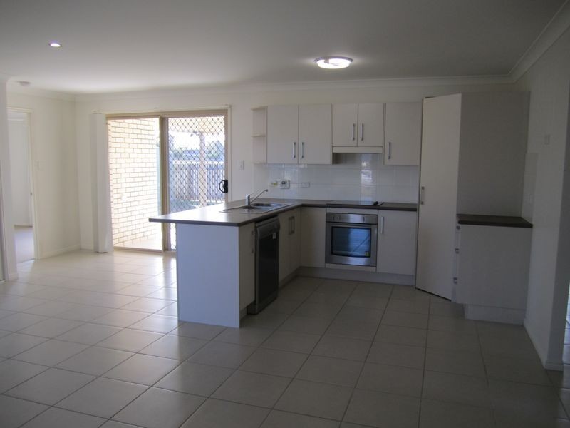 25 Audrey Drive, Gracemere QLD 4702