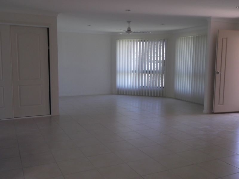 3 Press Court, Gracemere QLD 4702