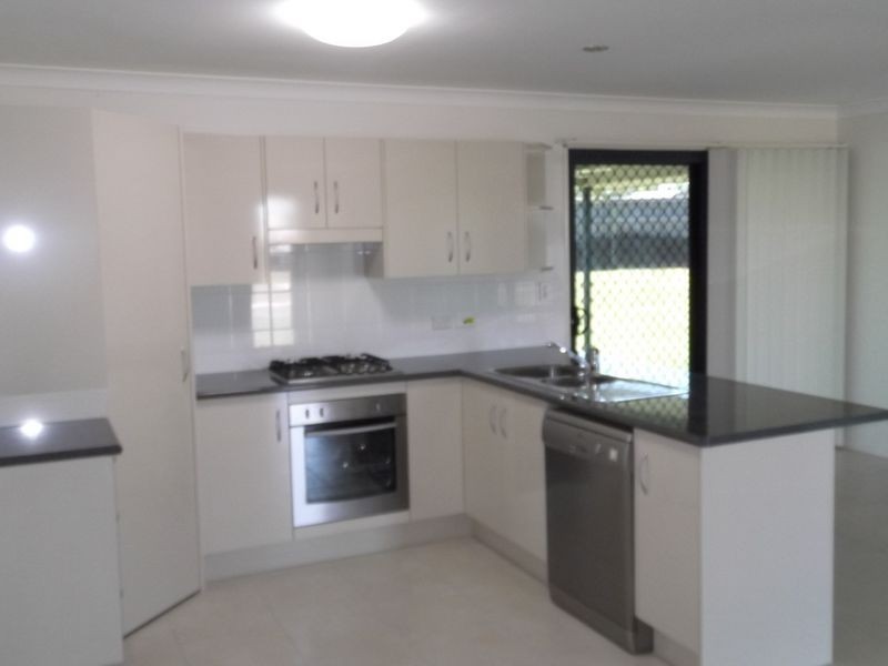 3 Press Court, Gracemere QLD 4702