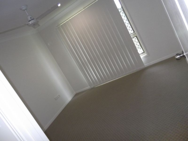 12 Violet Drive, Gracemere QLD 4702