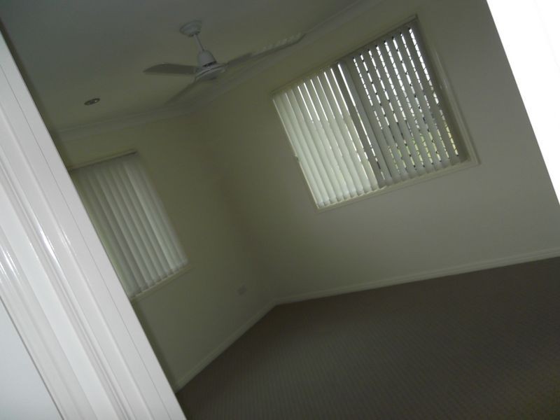 11 Tippett Crescent, Gracemere QLD 4702