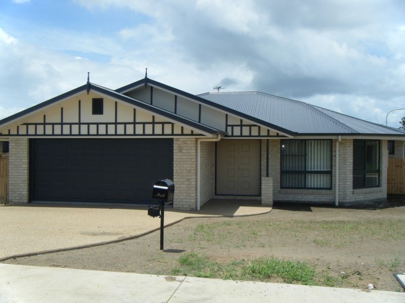 44 Lucas Street, Gracemere QLD 4702