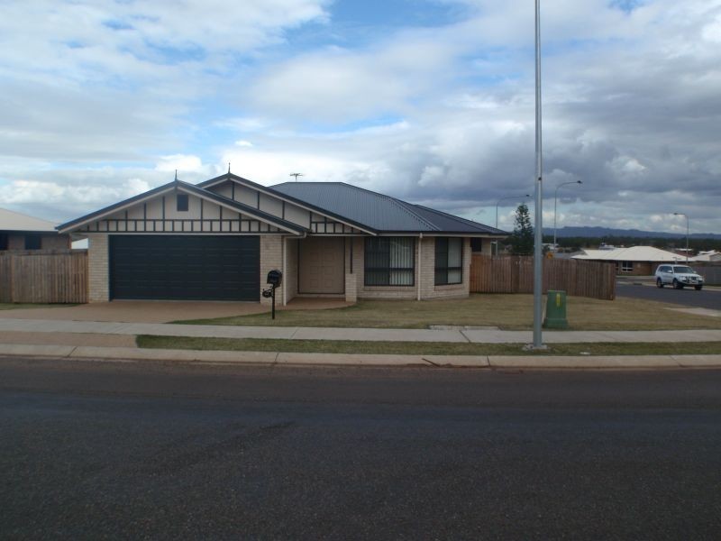 44 Lucas Street, Gracemere QLD 4702