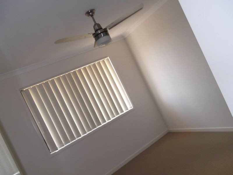 4 Virginia Street, Gracemere QLD 4702