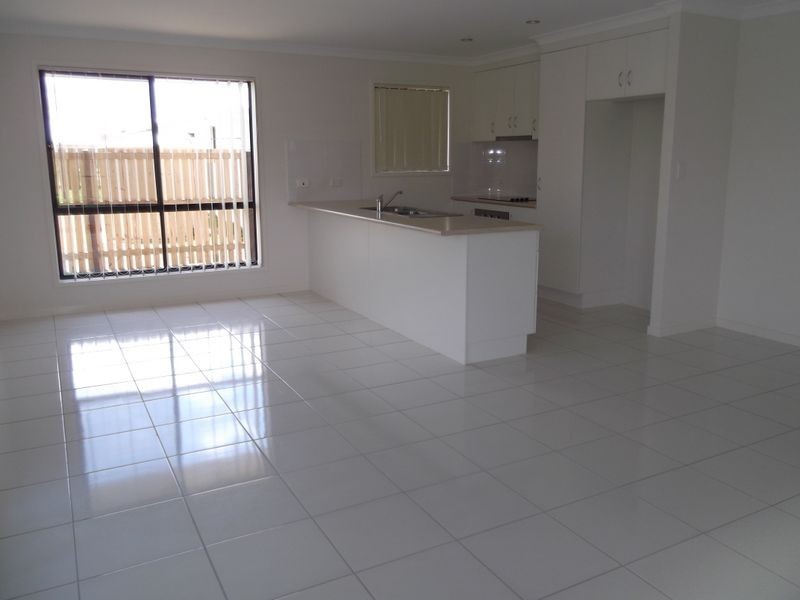 4 Virginia Street, Gracemere QLD 4702