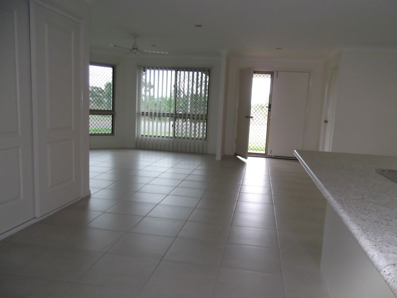69 Victoria Street, Gracemere QLD 4702