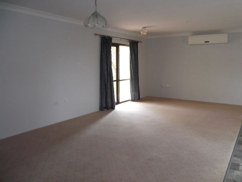 3 Broughton Street, Kawana QLD 4701