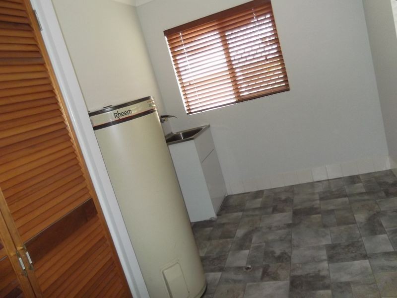 3 Broughton Street, Kawana QLD 4701