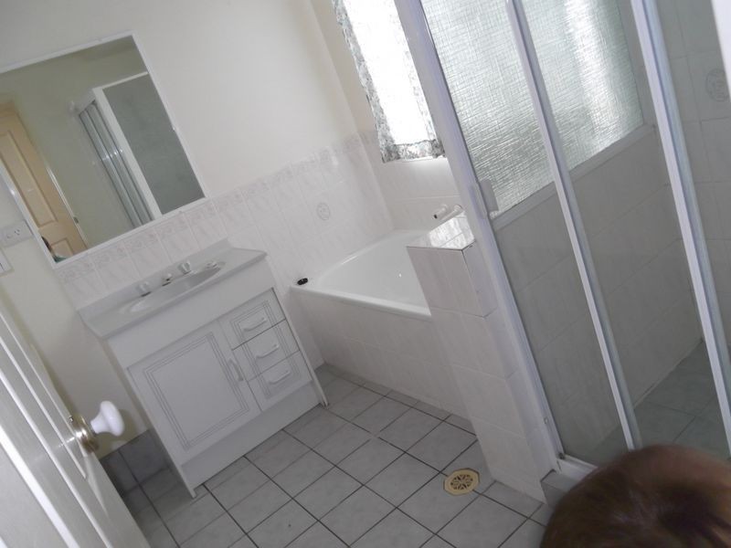 4 Warratah Place, Kawana QLD 4701