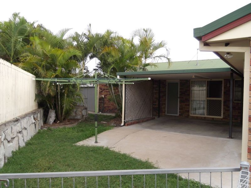 4 Warratah Place, Kawana QLD 4701
