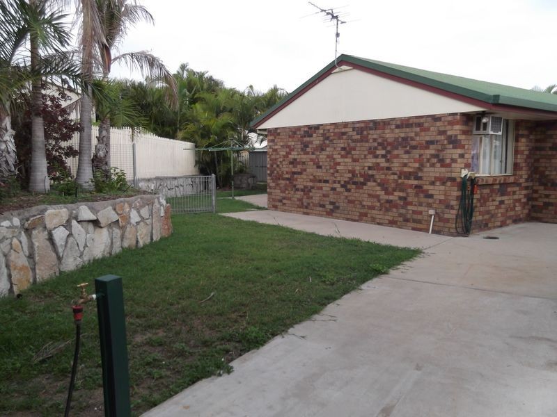 4 Warratah Place, Kawana QLD 4701