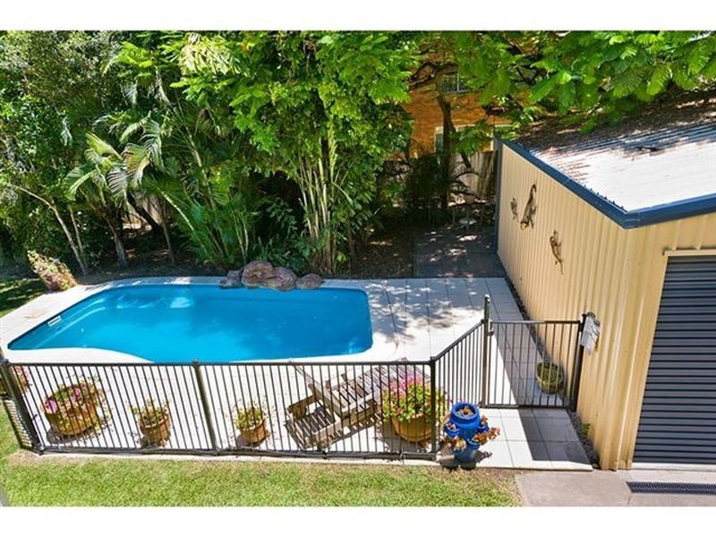 25 Separation Street, Allenstown QLD 4700