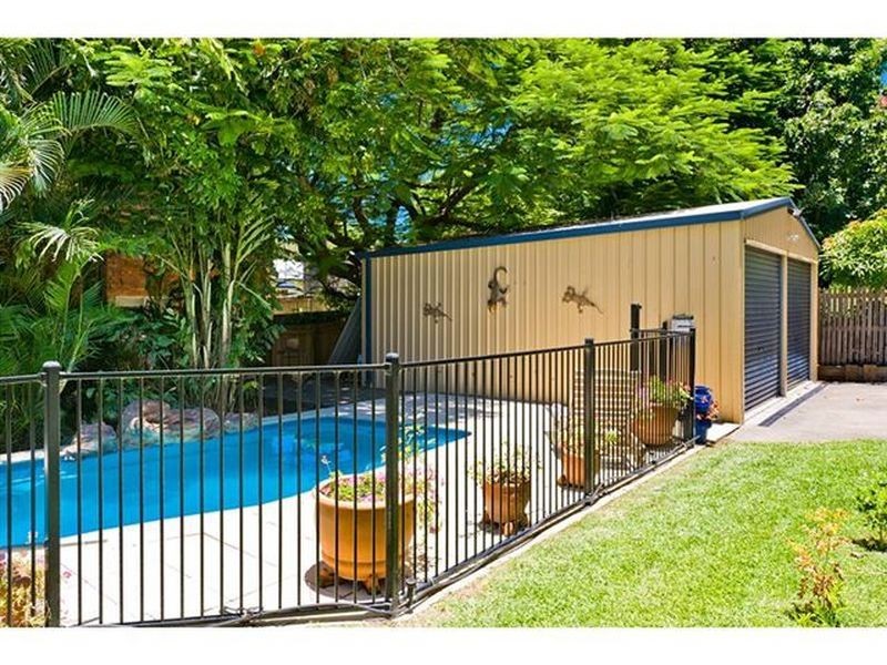 25 Separation Street, Allenstown QLD 4700