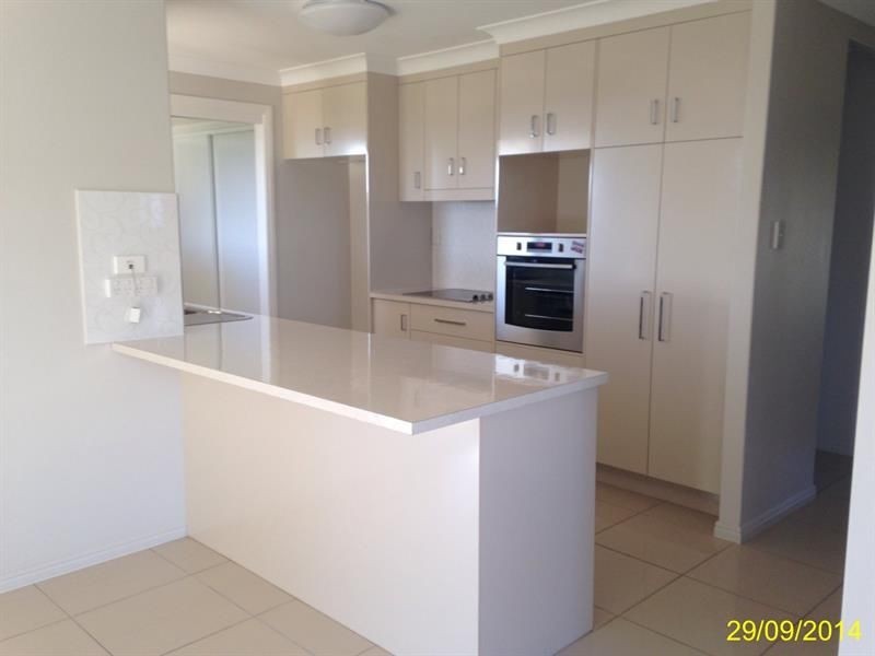 8 Boatwright Avenue, Gracemere QLD 4702